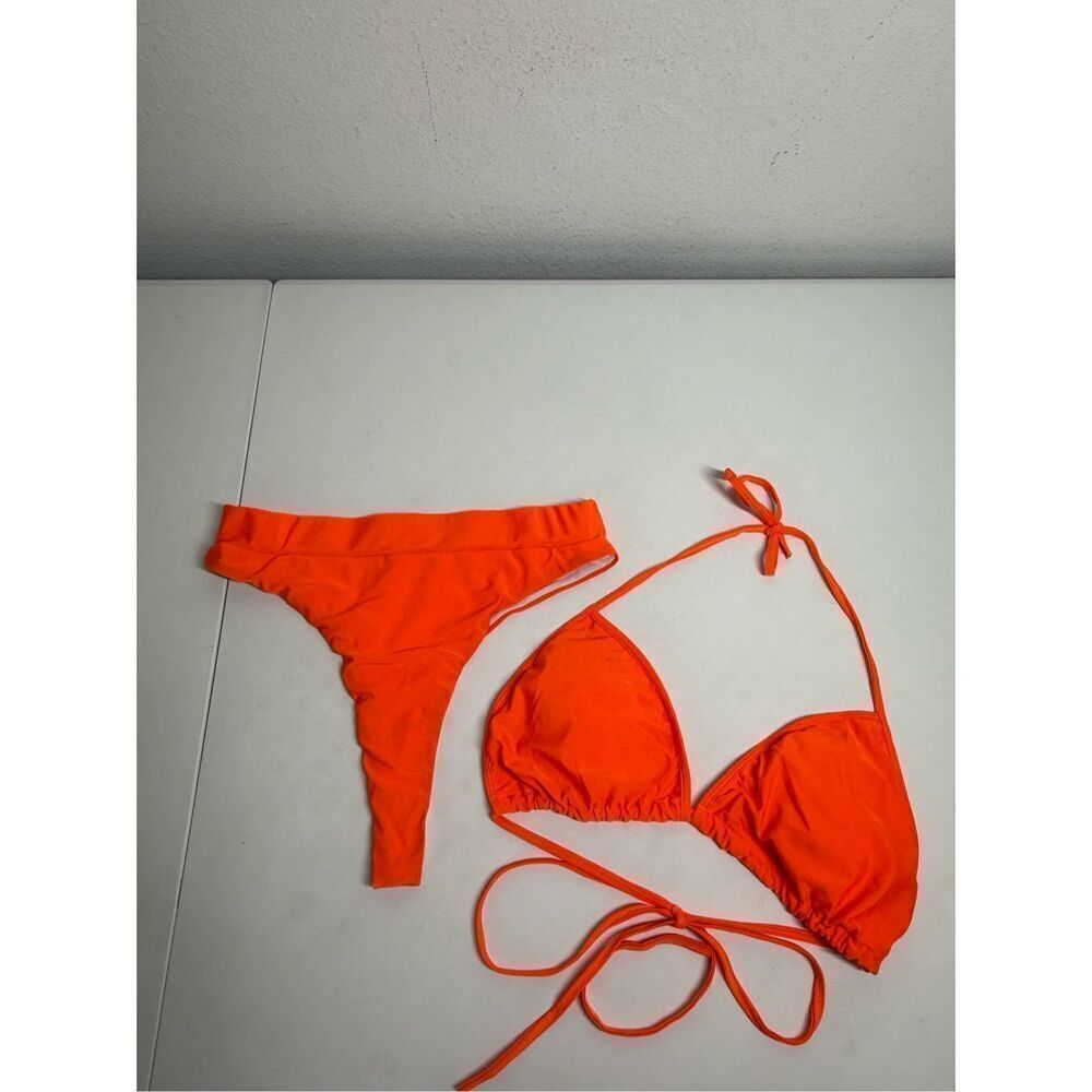 Women’s 2 pcs Bikini Set Orange Size M See Description